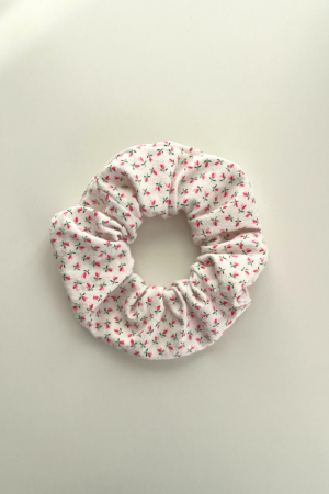 Wintery Tulip Scrunchie
