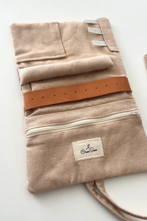 Flowery Beige Jewellery Pouch